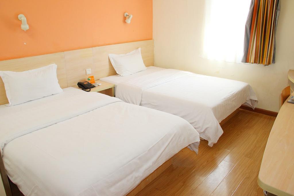 7Days Inn Guangzhou Tianhe Tangxia Junjing Huayuan المظهر الخارجي الصورة