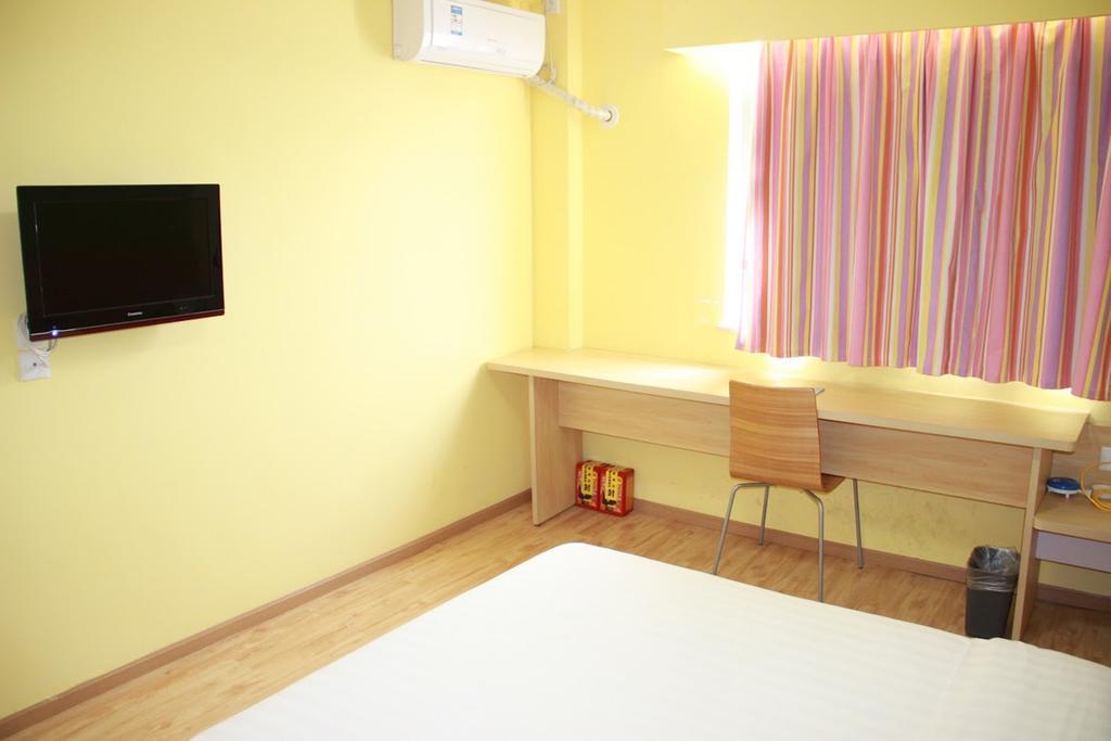 7Days Inn Guangzhou Tianhe Tangxia Junjing Huayuan المظهر الخارجي الصورة