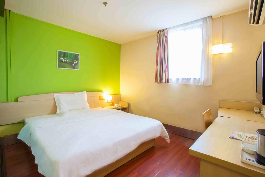 7Days Inn Guangzhou Tianhe Tangxia Junjing Huayuan الغرفة الصورة